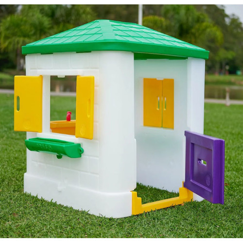 Casinha 1,27x1,25x1,44m sem cerquinhas