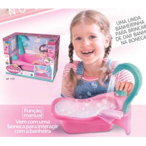 Boneca Bibiane na Banheira